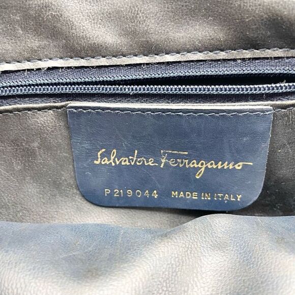 🇮🇹 Salvatore Ferragamo vintage, unique shoulder bag/crossbody - Picture 7 of 14